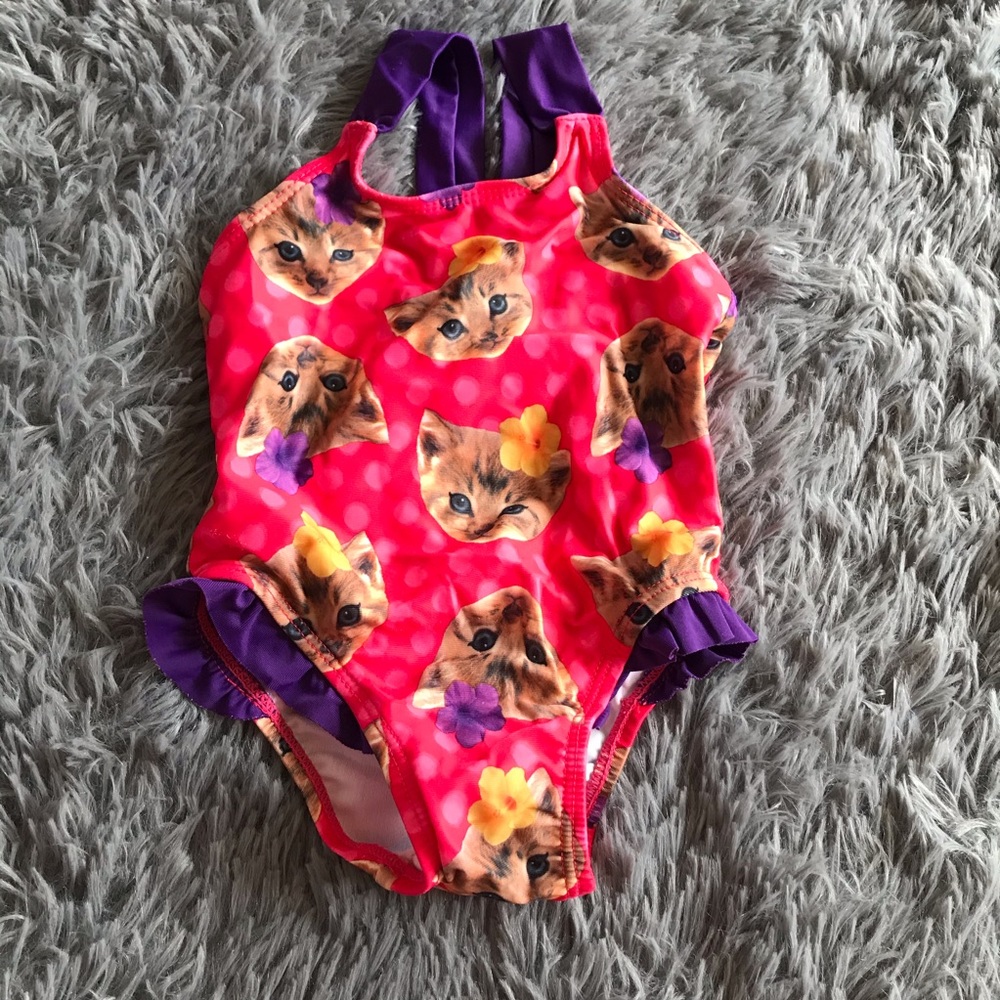 5/$25 CHILDREN’S PLACE kitten bathing suit /swim